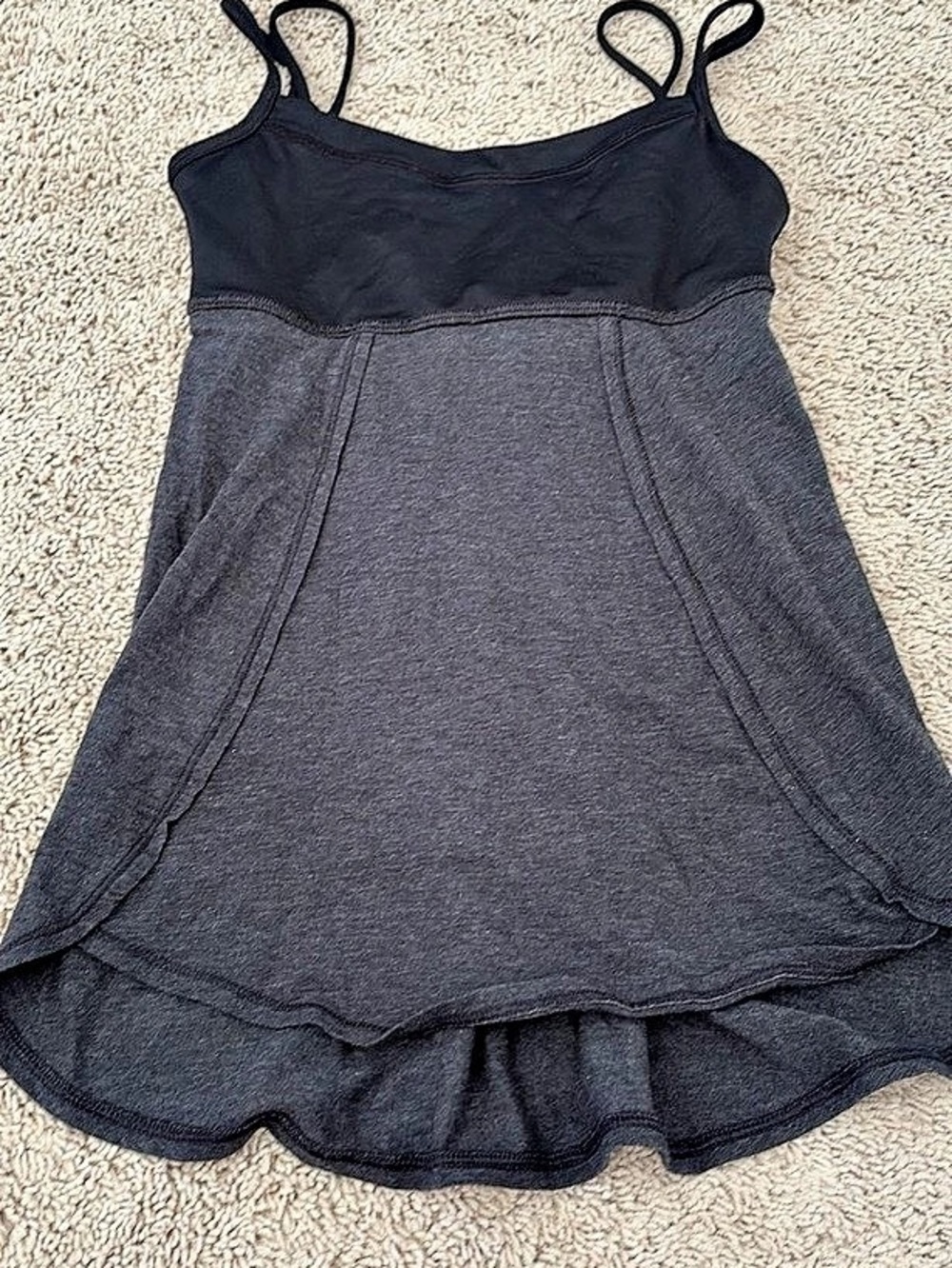 ivivva Black tank Size 8 Like New